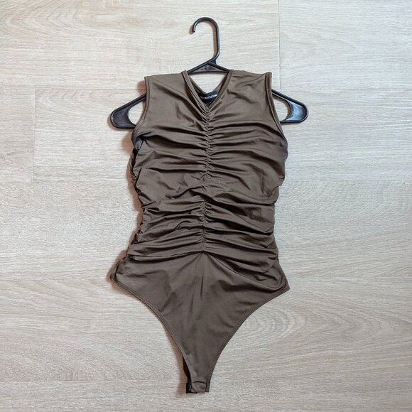PrettyLittleThing Women's Brown ruche tank Bodysuit - Picture 1 of 3